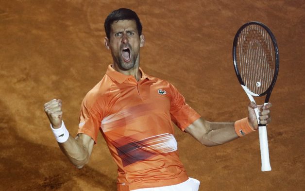 VinnieVegaPF's tweet photo. Sono tornato, merde! 
#Djoker #Djokovic https://t.co/KAvgtTFv8t