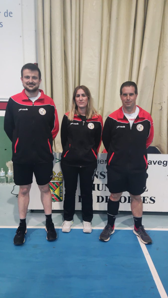 ctacantabria's tweet photo. 🏆 Sector Infantil Masculino 🤾‍♂️
⠀
Primer día de Sector en el pabellón Enrique Pérez Pachin con los diferentes compañeros que han participado. https://t.co/LrWTz6VCam