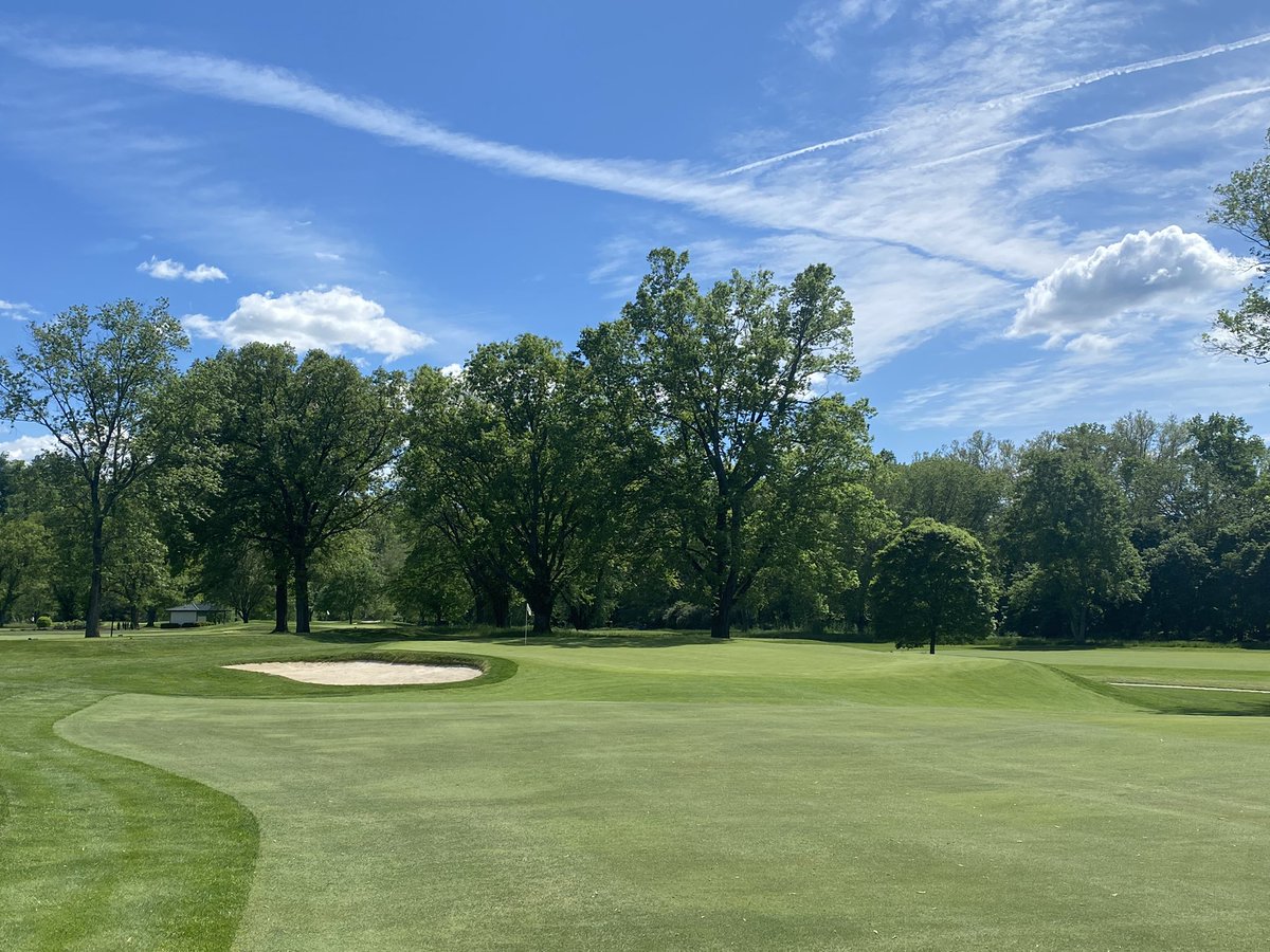 scottleschander's tweet photo. Banner day. Course is really starting to shine. Give us another week or so and we’ll be #realniceclark https://t.co/0mpwqYEEn0