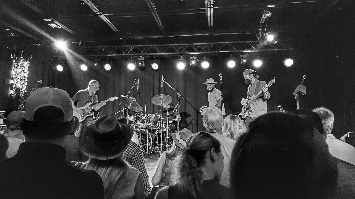 callrw's tweet photo. More photos from the #northmississippiallstars show last night the @BasementEast https://t.co/a3TkUoroOG