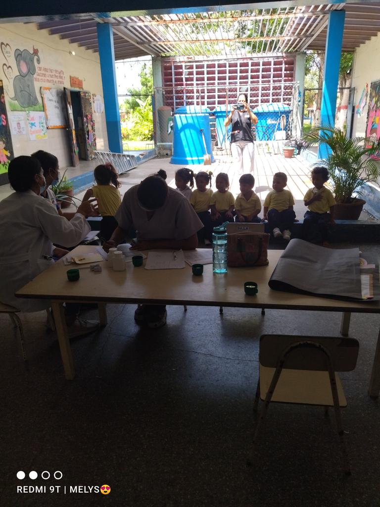 Mel1ladera's tweet photo. @MPPEDUCACION  @Aymaraguiar  @yuraimareyes8  Gracias al IVSS SANTA ROSA POR LA JORNADA DE DESPARASITACION PARA NUESTROS NIÑOS..MIL GRACIAS...SALUD Y MAS SALUD...SIGUIENDO LAS POLITICAS PUBLICAS DEL GOBIERNO BOLIVARIANO.. https://t.co/80opPzkfx0