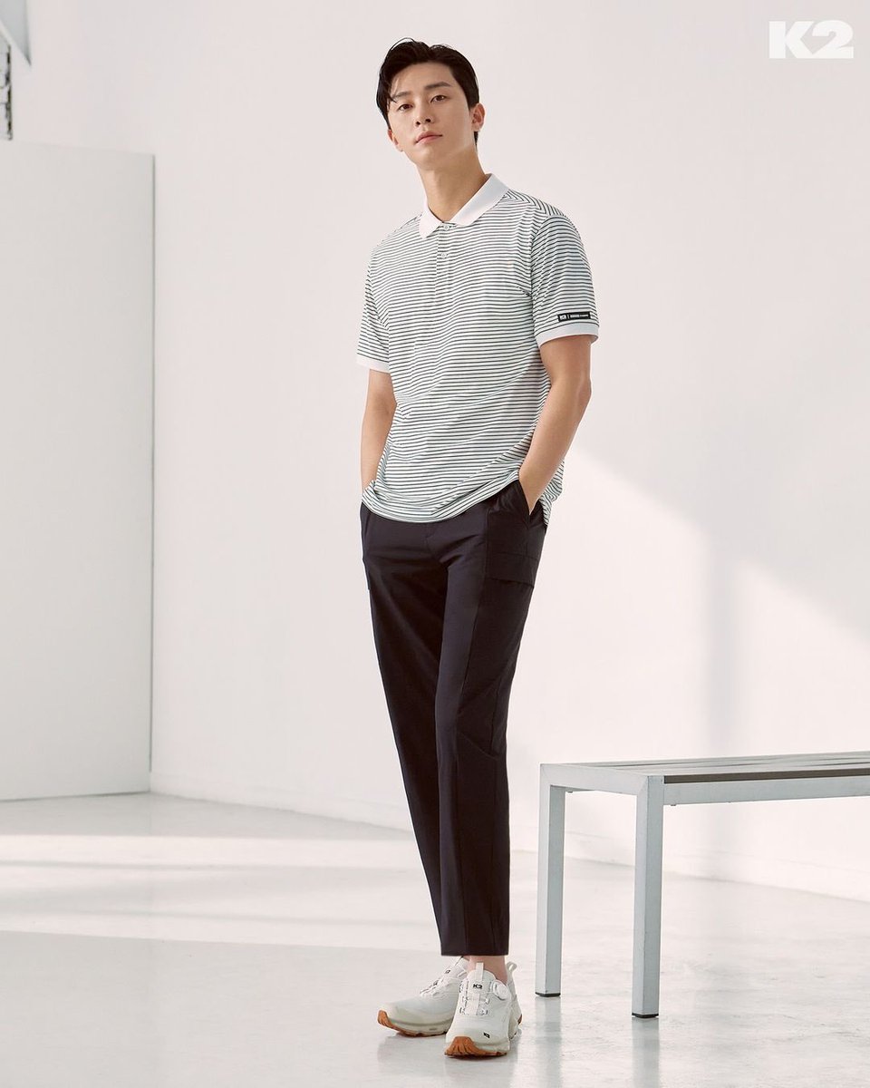 PSeojoonBrasil's tweet photo. 📸 13.05.22 | Park Seo Joon para a coleção "Code10 Icewear" da K2.

4/4 🧊
 #Parkseojun • #ParkSeoJoon • #박서준 https://t.co/jLhsXNEvVT