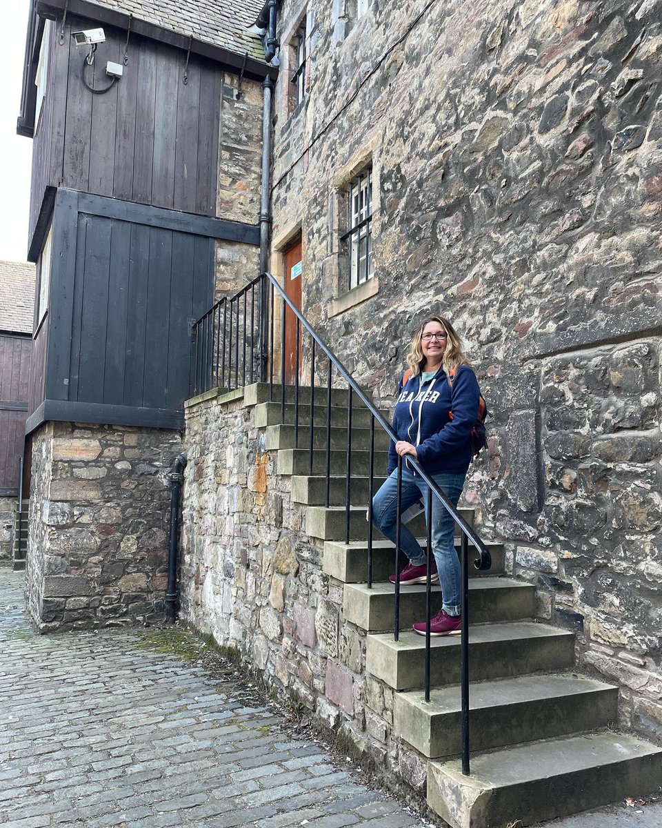 OverwayAmber's tweet photo. @EspeCopi @SamHeughan Me too! Yay https://t.co/B4dJ4B9Zwm