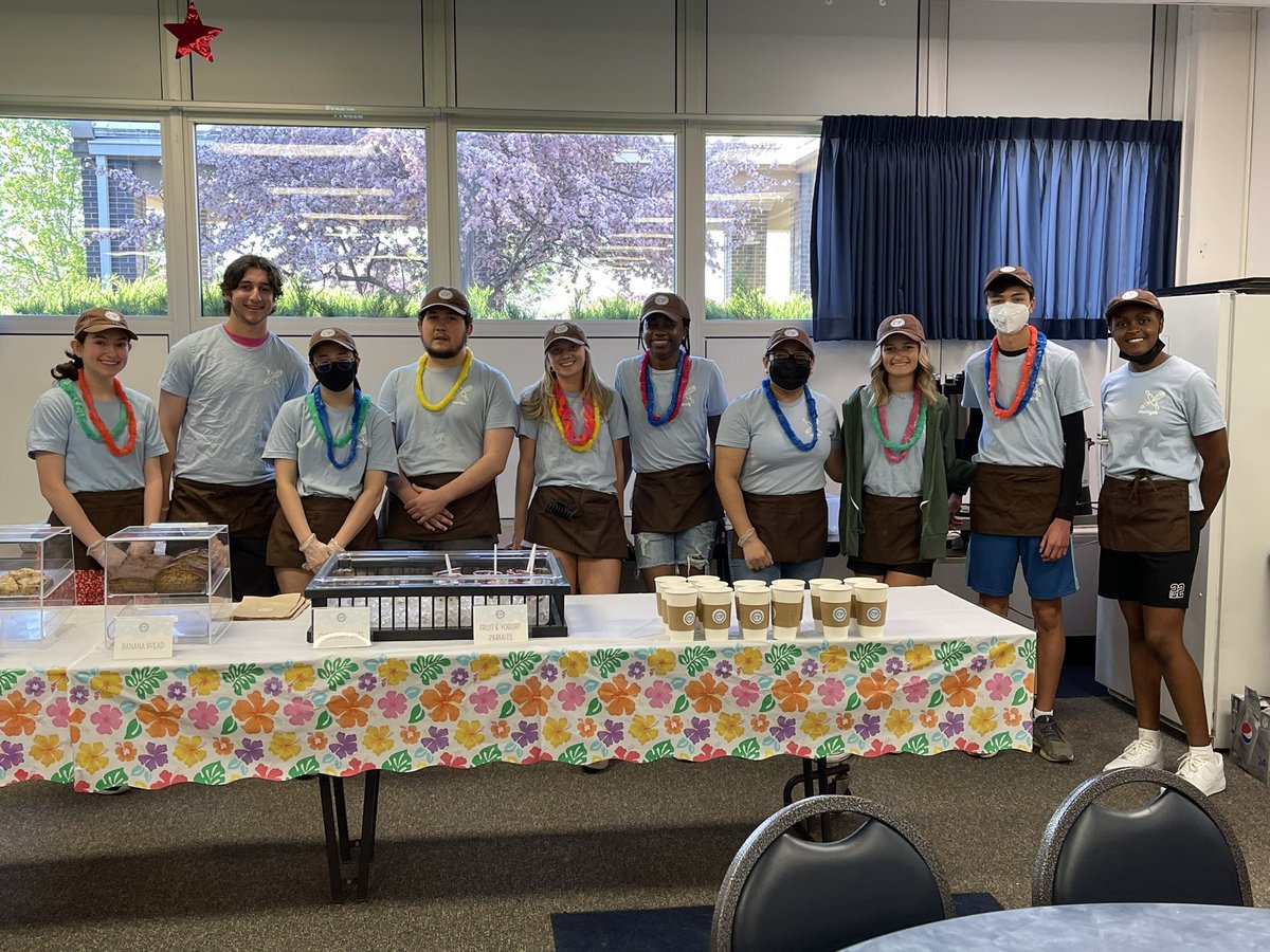 Angela Drenth tweet media