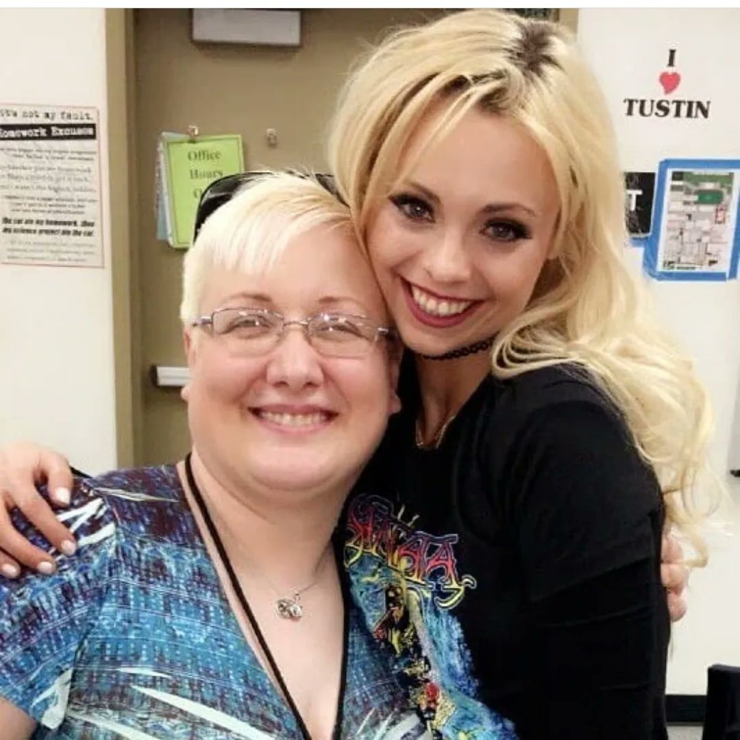 BubbaSmiley's tweet photo. Our journey began in early 2015 when I sent a message to @KatjaGlieson after seeing her story in a video. I wasn't expecting a response back, but I got one & what started off as being a fan turned into a soul sister and someone I can never imagine my life without. https://t.co/oT65ru75Ms
