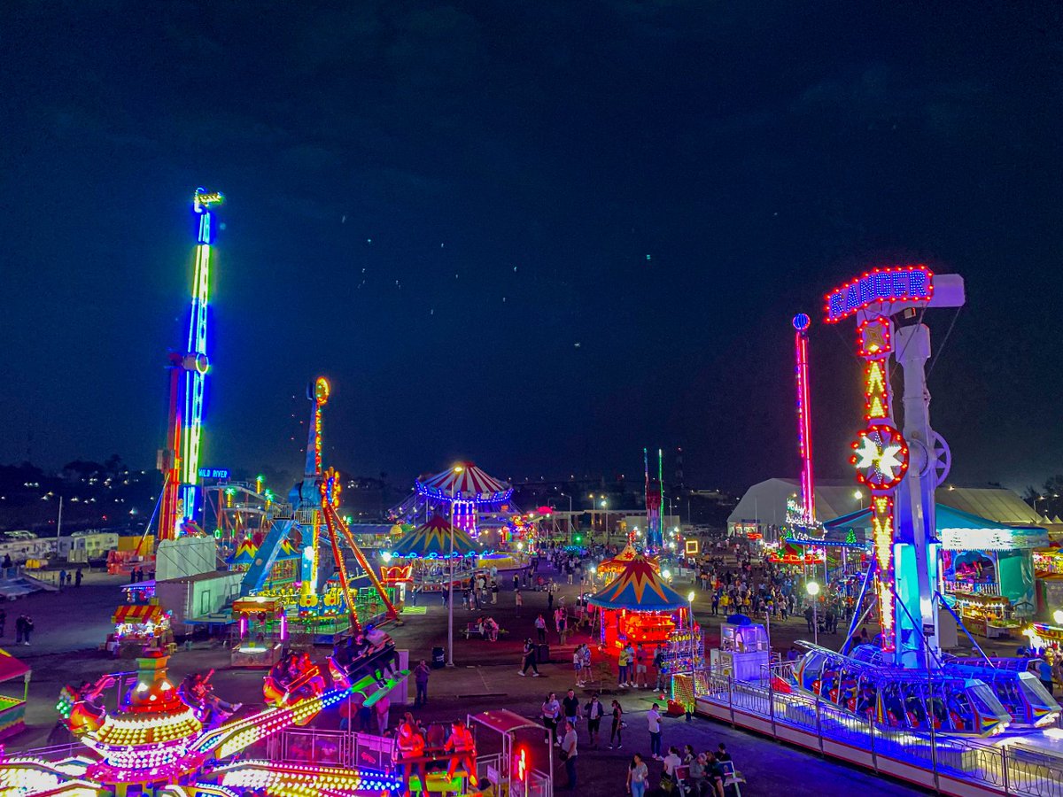 Parquemaniacos's tweet photo. 🚨Llega la Feria de Santa Rita Chihuahua 2022 del 19 de mayo al 5 de junio🚨

#EspectacularesGarcía tendrá 3 #MontañasRusas:
#RollerCoaster360
#GalaxyCoaster
#WildRiver
Además de:
#SkyFlyer
#MegaDrop
#ExpresoMusical
#TopBuzz
#ColussusBoster

\o/ \o/
#PQM #Parquemaniacos https://t.co/h5MekJz4hb