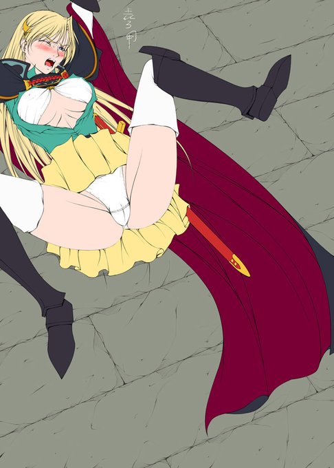 今日の一枚も昔描いた #ワーズワース の18禁同人漫画「シャロンと愉快な仲間達2」の作業中の画像。
先日と同じ絵で基本カラーを入れた基本の服装の差分。(ややこしい…😓)
調整してないので後ろ髪がマントの前にありますね～。
他にブラとか下着とか剣とか差分同士干渉してるけど本人しか判らない…😗 