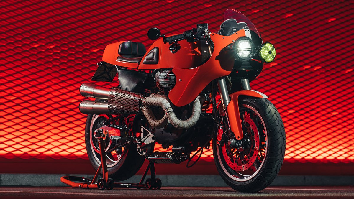 BikeEXIF's tweet photo. New from Milan-based GDesign: an incredible Buell S1-powered tribute to the @harleydavidson VR1000 superbike. Bravo!

https://t.co/Yj22BRv5lF https://t.co/ngxoGtoY4S