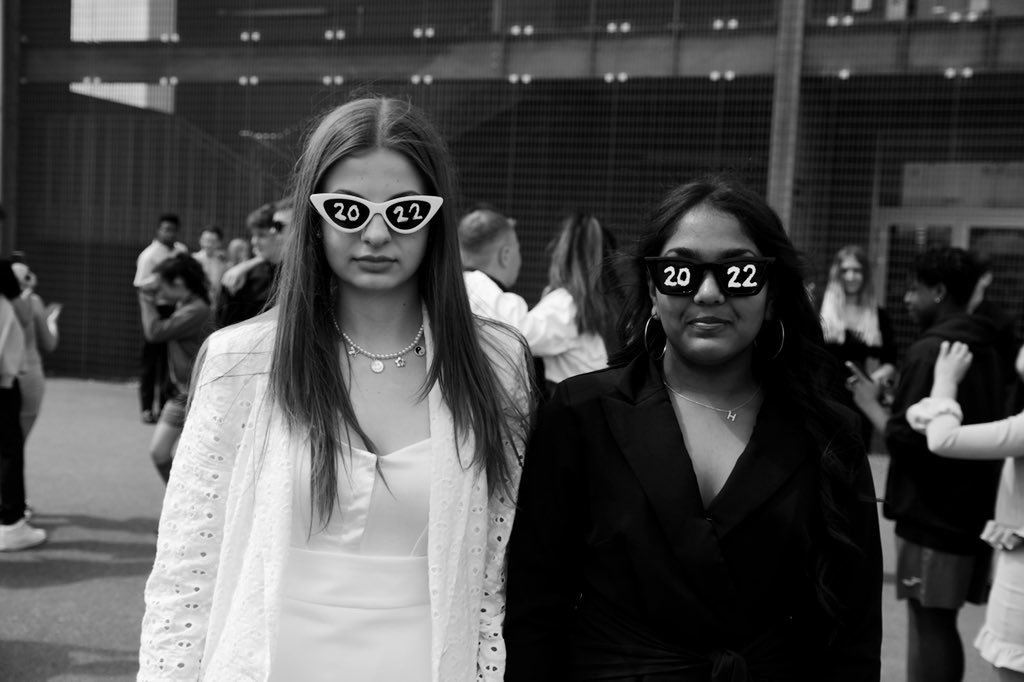 To the Class of 2022, we loved celebrating all you have achieved over the last five years with you today, seeing you all dressed up made us feel very proud of the young people you have become! Here’s a little snippet.. watch this space for more! 📸👀🎉🏅 instagram.com/p/Cdg7acfsrbr/…