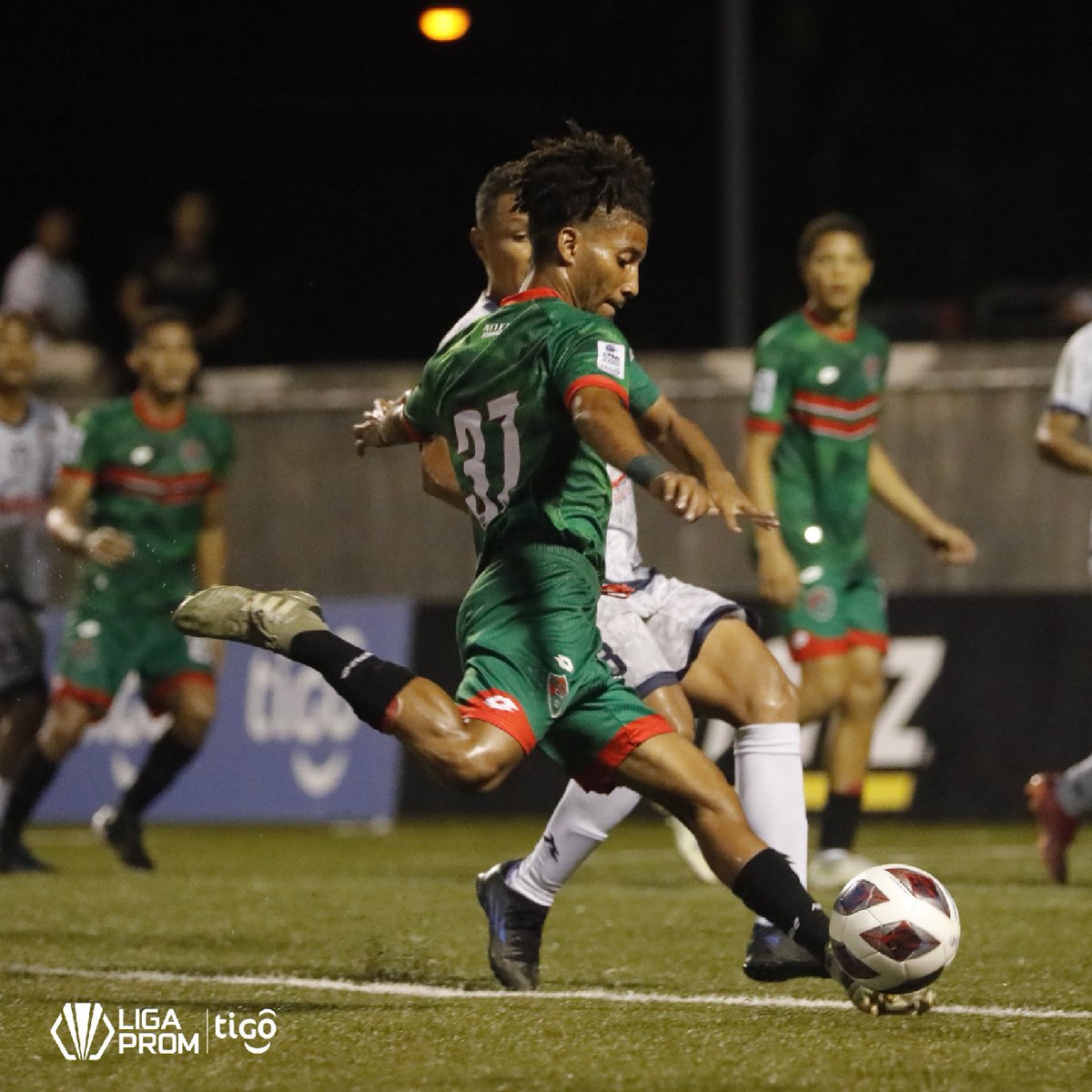 liga_prom's tweet photo. ¡Checa de regreso a la Ciudad! 🏙
David Checa y los 🐺 tendrán su oportunidad de darle vuelta al marcador global a favor de NAC el domingo en Maracaná.
#ElFuturoesAhora #DavidCheca #AtlChiriqui https://t.co/yBUVtI1NdM