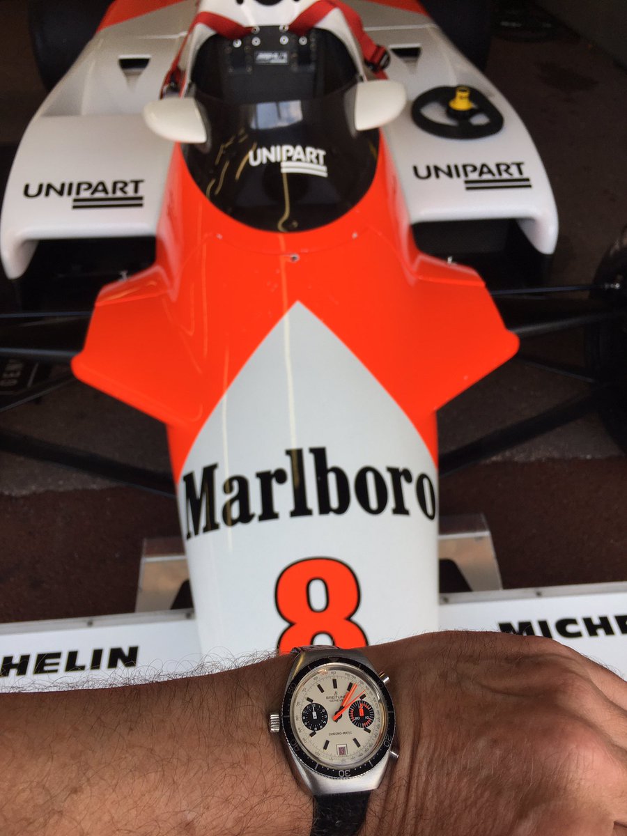 tweetingted58's tweet photo. Colour coordination with our race car  so being watch wanker,@TheWatchWanker https://t.co/0ZLQbM8V08