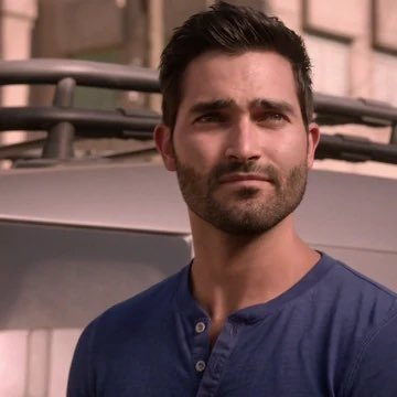BamSmackPow's tweet photo. Tyler Hoechlin will reprise his role as Derek Hale in TEEN WOLF: THE MOVIE. https://t.co/wwJ2meSc1D