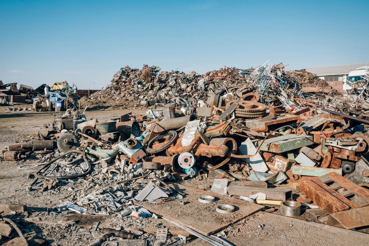 ConsciConsumers's tweet photo. Ever curious how much waste a single person creates? So were we! Subscribe to find out the facts in next weeks post!

https://t.co/DN6TEkGZWZ

#recycle #reduce #waste #trash #wasteful #littering #ThatsAlotOfTrash #NoMoreSingleUseItems #garbage #pollution https://t.co/z1Ut57qm5j