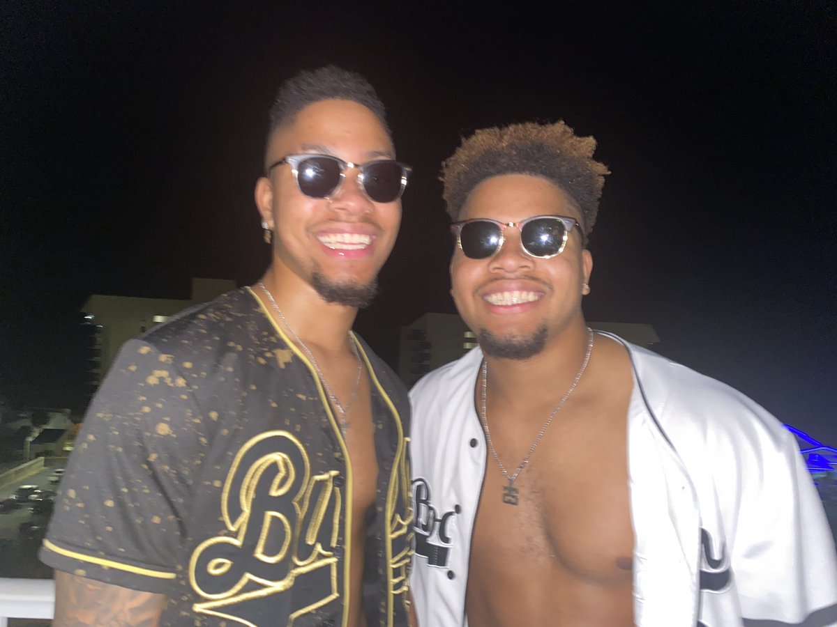 Matthew Hector ✞ tweet media