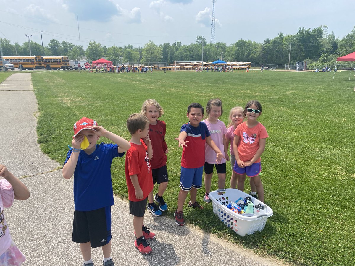 Field day fun!!! @PondElemAP @PondElem