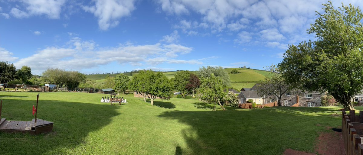 Compton Pool Farm tweet media