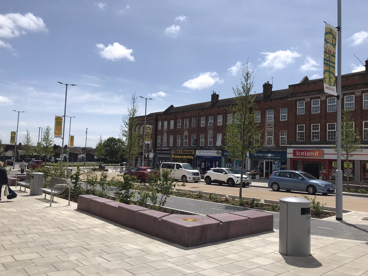 What a great celebration with the Meaders today opening our new Arnside public realm. Lovely to see the new trees, raingardens,  artworks and sunshine <a href="/BristolCouncil/">Bristol City Council</a> <a href="/landscapecareer/">#ChooseLandscape</a> <a href="/talklandscape/">Landscape Institute</a> <a href="/LI_SouthWest/">LI South West</a> @SouthmeadDT <a href="/BrendaMassey1/">Brenda Massey</a> <a href="/helenhbristol/">Helen Holland MBE</a> <a href="/KyeDudd/">Kye Dudd</a>