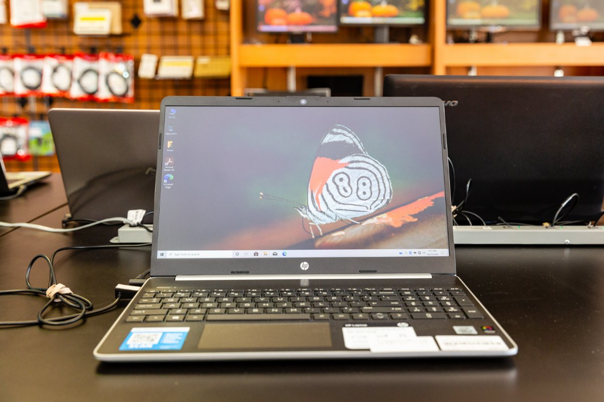 RVFInvestment's tweet image. Is your computer running slow? Let us take a look and see if we can get it back in order. #ComputerRevival #COmputerRepair #TechSavvy #TusconAZ #PCRepair