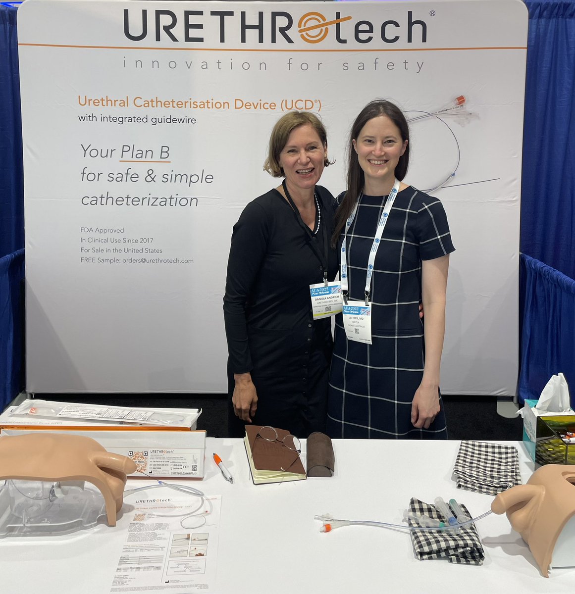 UrethrotechLtd's tweet photo. So good to be back in the US for a F2F meeting #AUA22 #AUA2022 - catching up with friends from US, UK, Australia #GURS https://t.co/SlD2oZiIg6