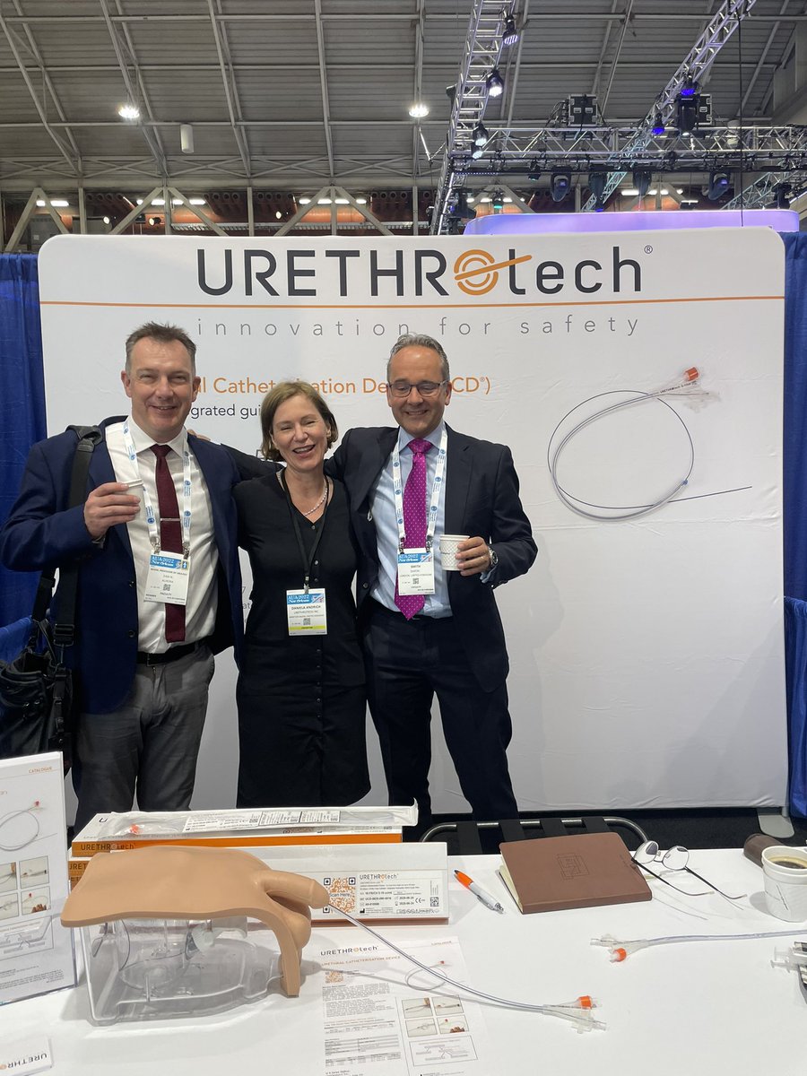 UrethrotechLtd's tweet photo. So good to be back in the US for a F2F meeting #AUA22 #AUA2022 - catching up with friends from US, UK, Australia #GURS https://t.co/SlD2oZiIg6