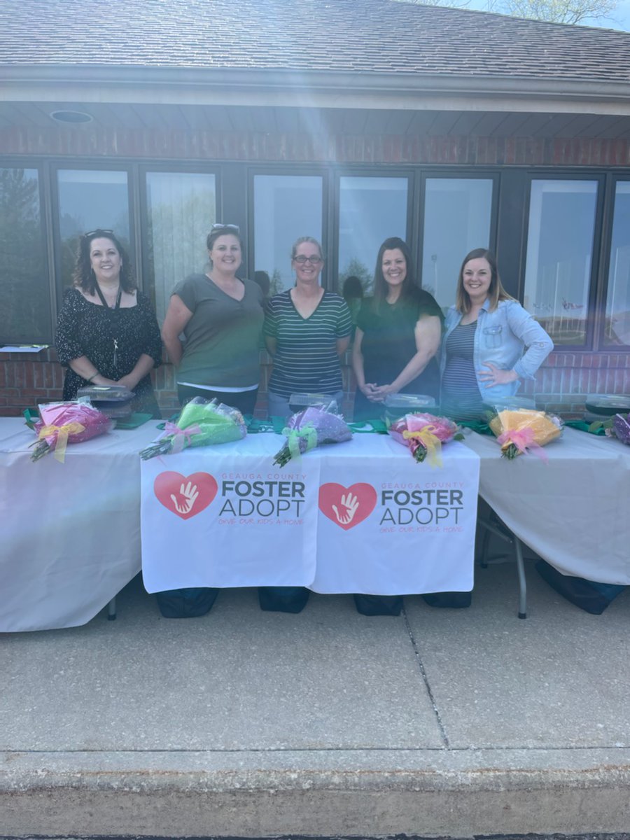 The Permanency Planning Team was able to provide a drive by dinner to honor and thank our foster families last night. We were able to provide dinner, flowers, gift cards/certificates, and a fun summer activity bag. We are so thankful for our foster families and all that they do!
