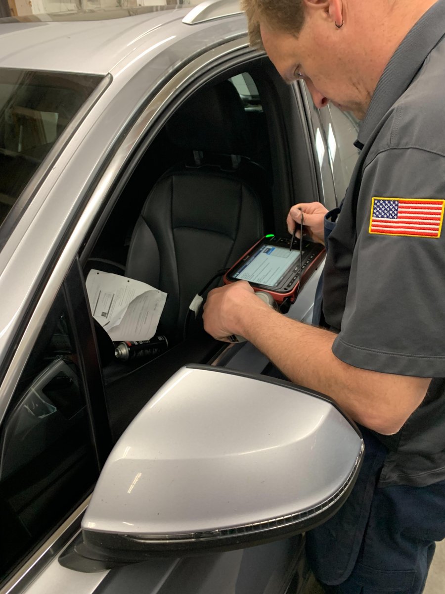 GlassDoctorSyr's tweet photo. We do ADAS recalibrations https://t.co/e23FaMZr6p