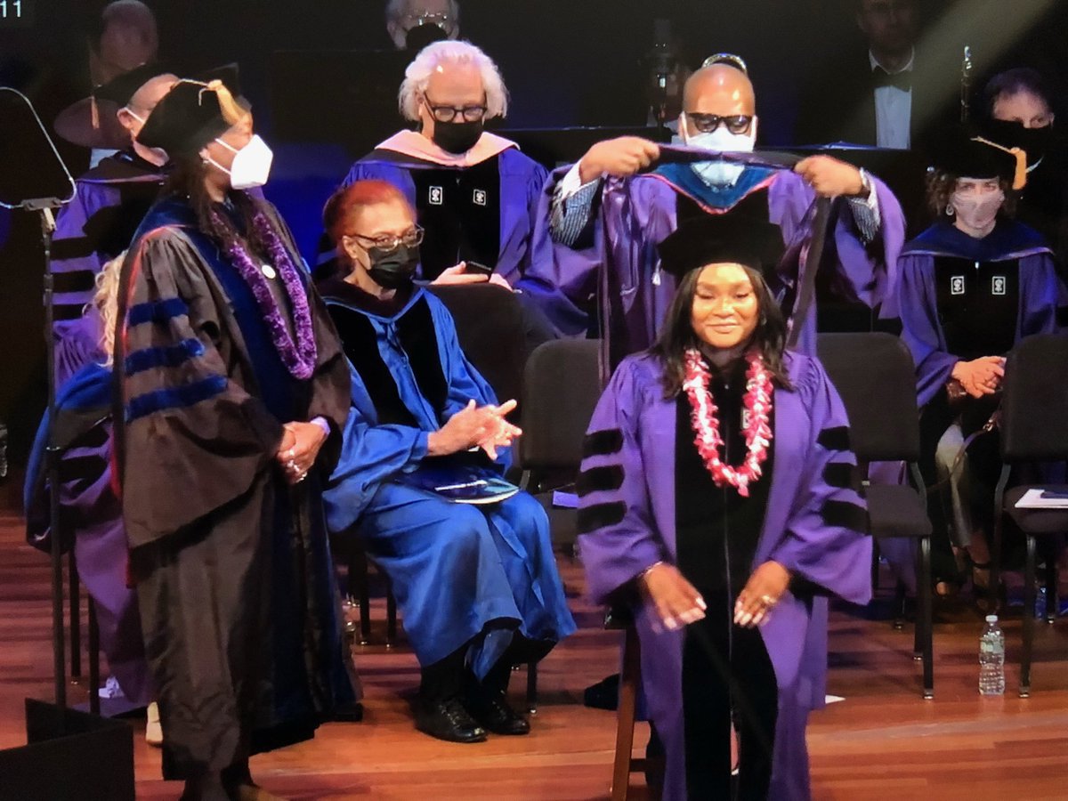 GigiMasria's tweet photo. Y’all, I’m really a whole Doctor of Education! #BlackWomanDoctor #DoctorOfEducation #BlackGirlMagic #finished #NYUSteinhardt22 @nyusteinhardt 

Hooded by my advisor extraordinaire, @NoelAnderson45 https://t.co/xs0PUCZgr2