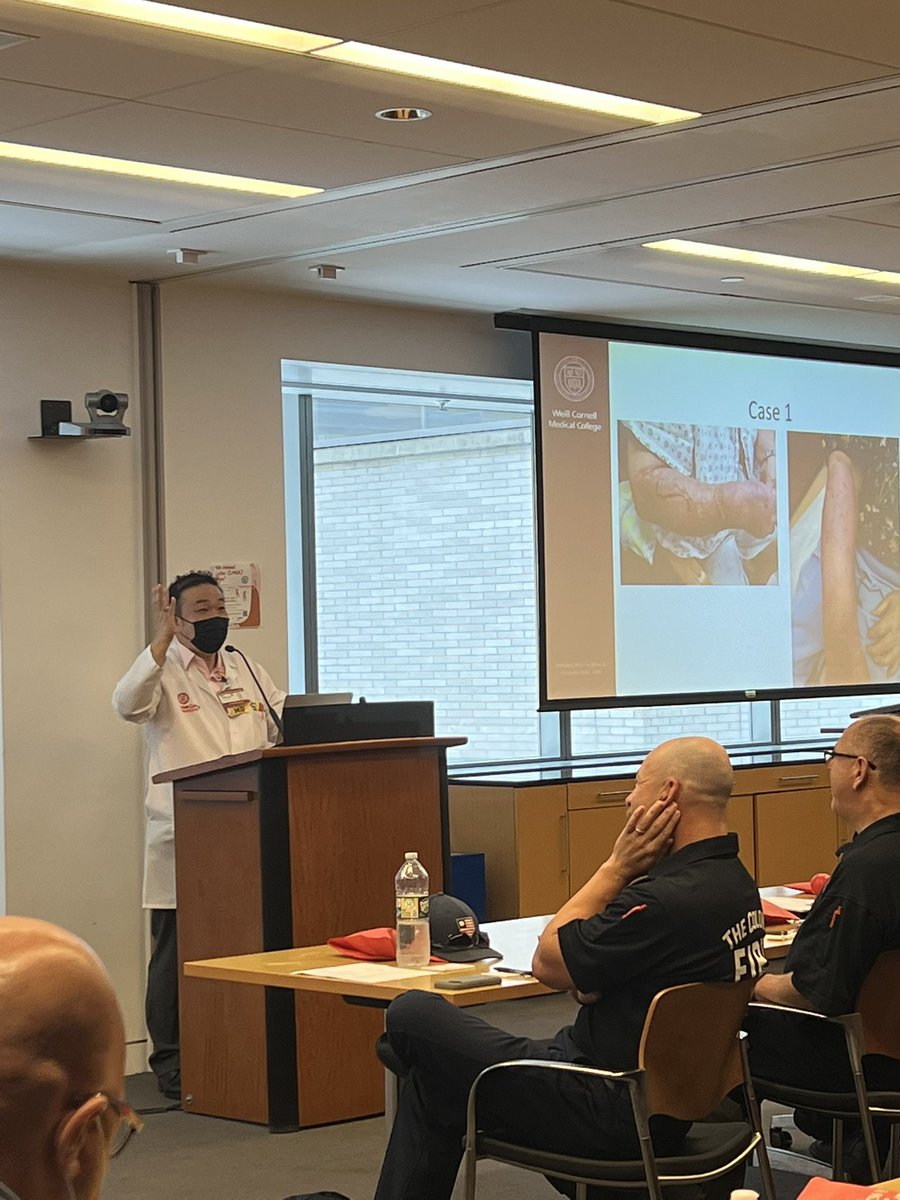 WCMTrauma's tweet photo. Proud to have contributed and presented for the 9th Annual FDNY MSOC Conference this year. Thanks to Dr. Chang, Dr. Winchell and our burn team members for presenting and spreading awareness! @FDNY @WCMTrauma @phchang73 @rjw47 https://t.co/1Skv9EfN2E