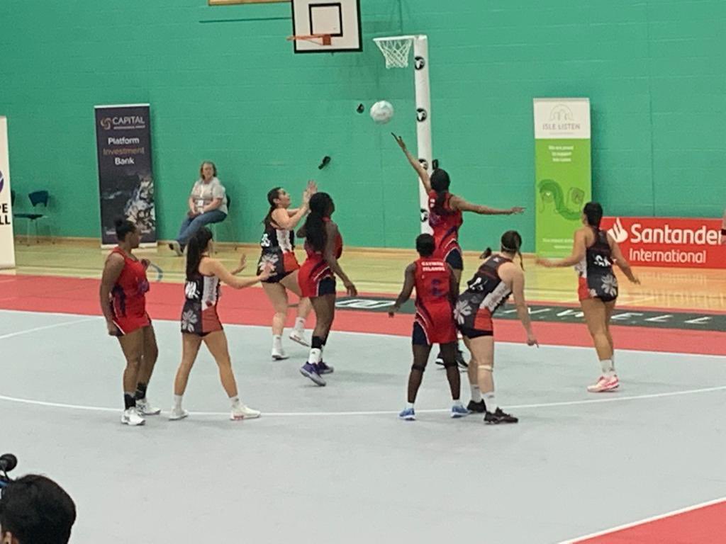 GibChronicleSports tweet media