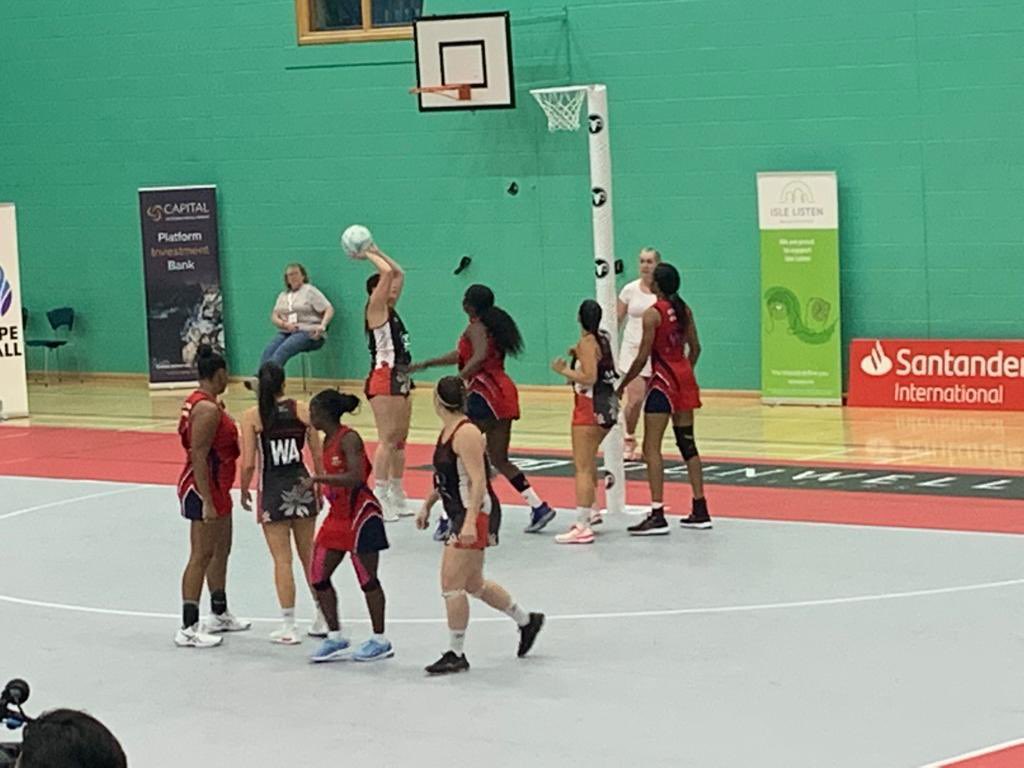 GibChronicleSports tweet media