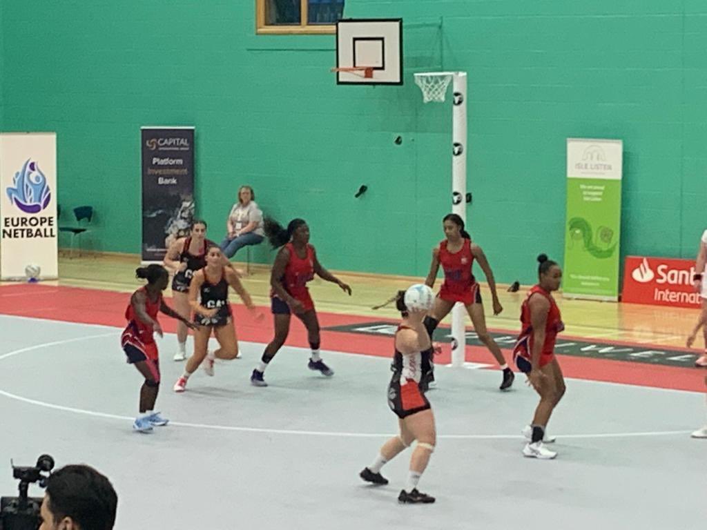 GibChronicleSports tweet media