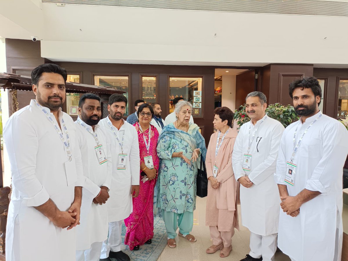 rajanipatil_in's tweet photo. Nav Sankalp Chintan Shibir 2022 at Udaipur.we stand united &amp; determined! @ambika1942 ji, @kumari_selja ji, @shaktisinhgohil ji, https://t.co/XW8Ww3Rp6i