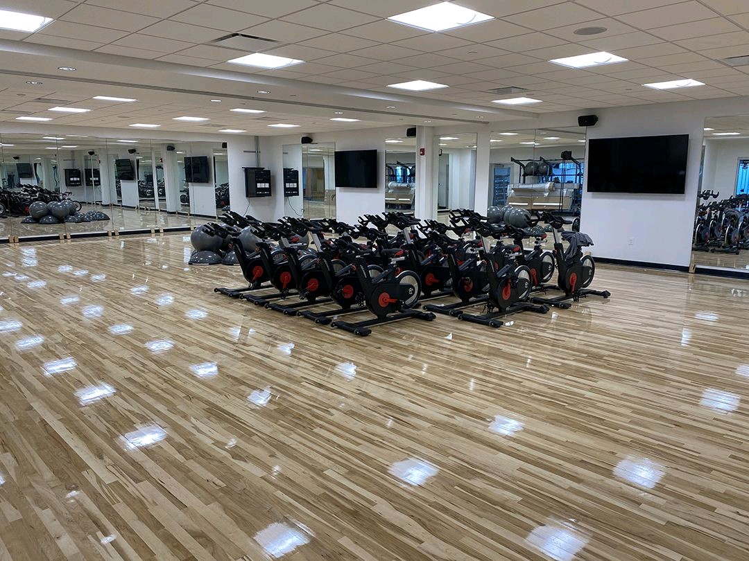 diverzify's tweet photo. Check out the amazing work performed by our @Kiefer_USA team!
#FacilityFriday at West Lafayette Wellness Center! This beautiful facility had @MondoSport_USA Advance, Sport Impact, #Sportflex M and @Connor_Sports Rezillbase installed. ❤️
#commercialconstruction #sports #gym https://t.co/zLcvXMw2YX