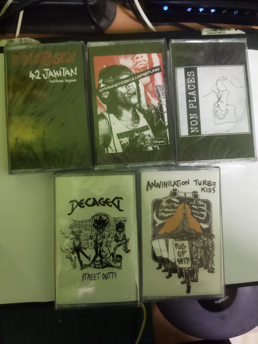 mkazizi's tweet photo. Webstore updated
Purchase here :
https://t.co/U5R49jh4Ie
#parkinson #gsw #nonplaces #decaged #annihilationturbokids https://t.co/jPi16Gp8Cd