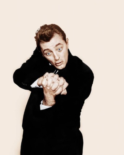 A rather interesting promotional photo of Robert Mitchum for 'Night of the Hunter' (1955) showing tonite of TCM at 8pm, eastern time. 
#robertmitchum #nightofthehunter #oldhollywood #classicfilm #TCM #TCMParty