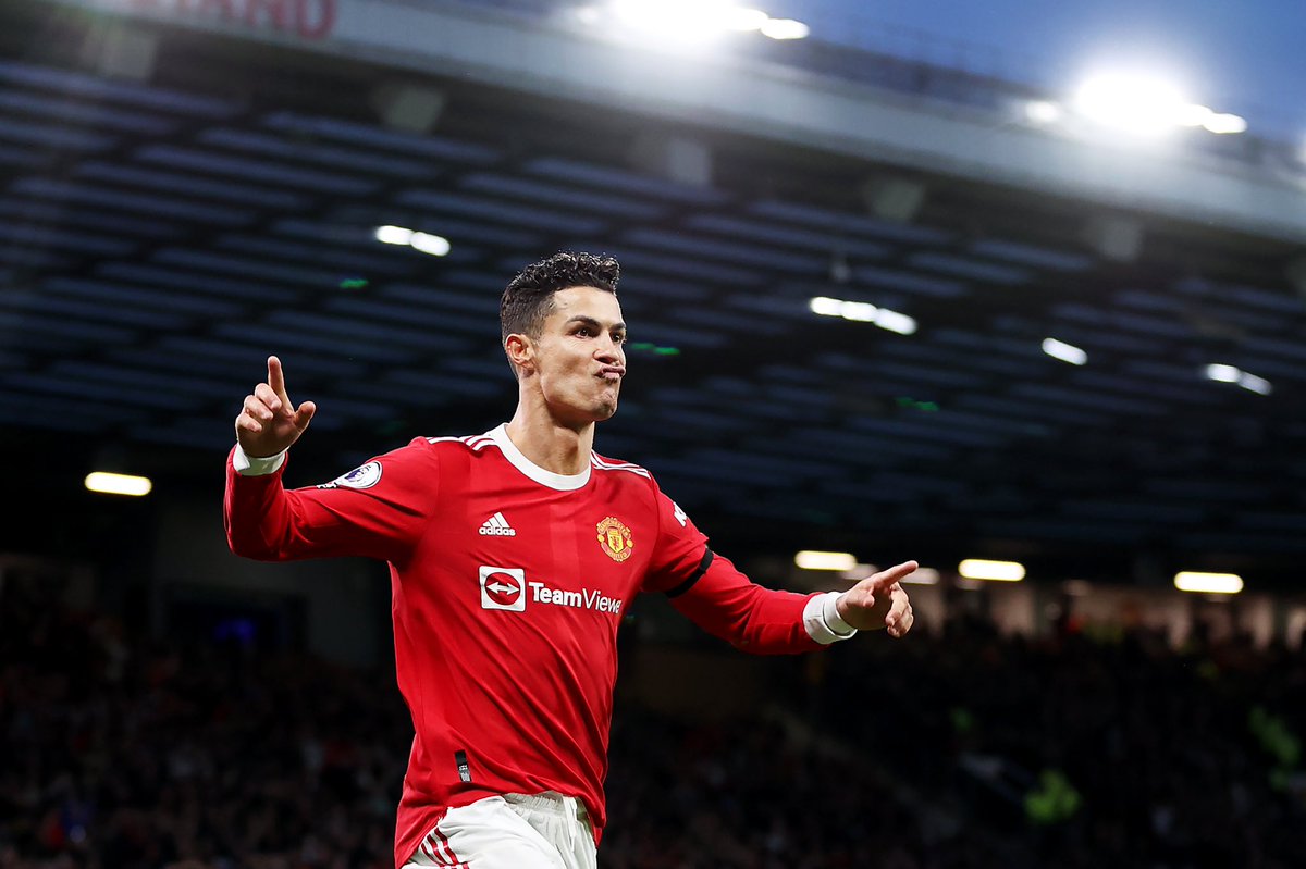 Cristiano Ronaldo on ten Hag era: “We are all happy and excited, not only as players but as fans as well. We have to believe that next year we can win titles”. 🚨🇵🇹 #MUFC

“I know that he has done a fantastic job at Ajax, he is an experienced coach, but we have to give him time”.