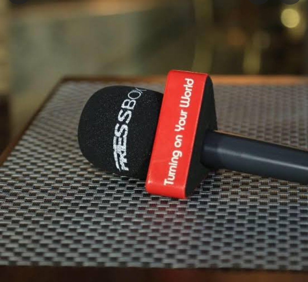 HasonMutunzi's tweet photo. Monday nights, 10pm...@ntvuganda
Can't Wait! Welcome back #NTVPressbox
@DhakabaKigongo @PatriqKanyomozi @qataharraymond @TheLoveDre https://t.co/f5o7TCcjw0