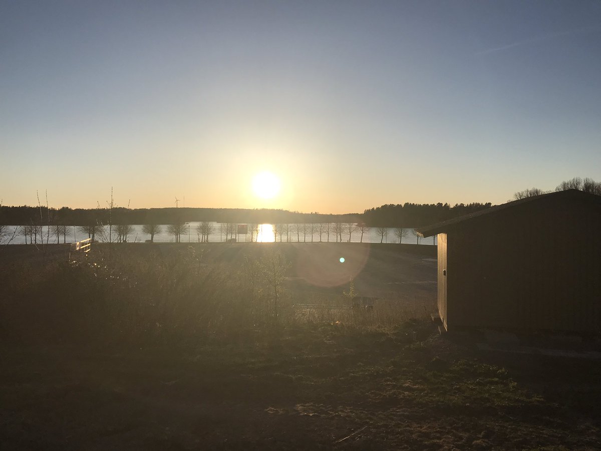 Kentäl vika… huomenna kauden avaus näissä maisemissa. Ikaalisten Tarmo saa vieraakseen Simon Kirin. Tervetuloa <a href="/AnttiJan/">JanAnt</a> &amp; kumppanit