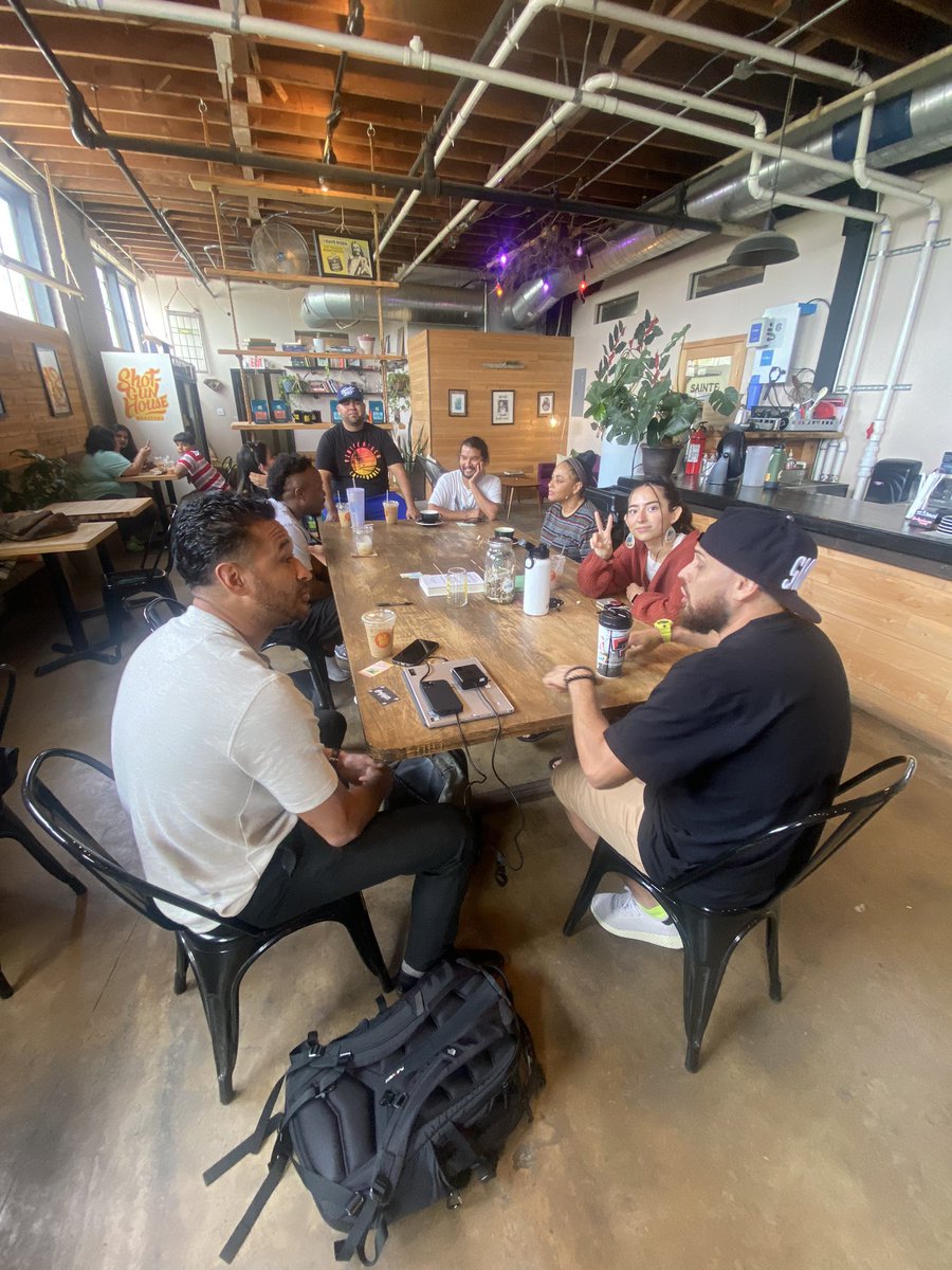 Emjayze's tweet photo. Snapshot of our Monthly Cannabis&amp;Coffee Meetup in San Antonio, TX 

https://t.co/CNTx4icHMi https://t.co/CJUlga7PHs