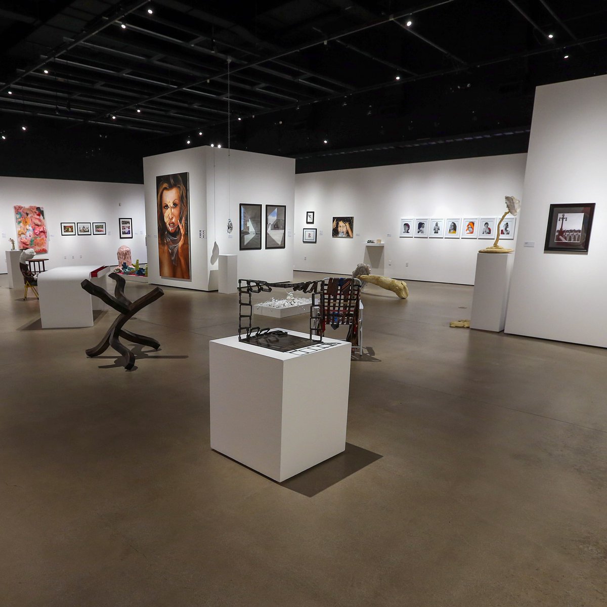 Robert and Frances Fullerton Museum of Art tweet media