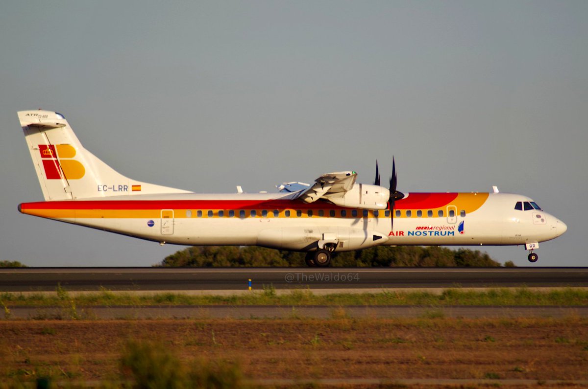 TheWaldo64's tweet photo. #IberiaRegional #AirNostrum 🛬 Menorca

- 14/08/2017 (#LEMH MAH)
- EC-LRR #ATR72-600 (#AT76) https://t.co/9q0me6Vmt6