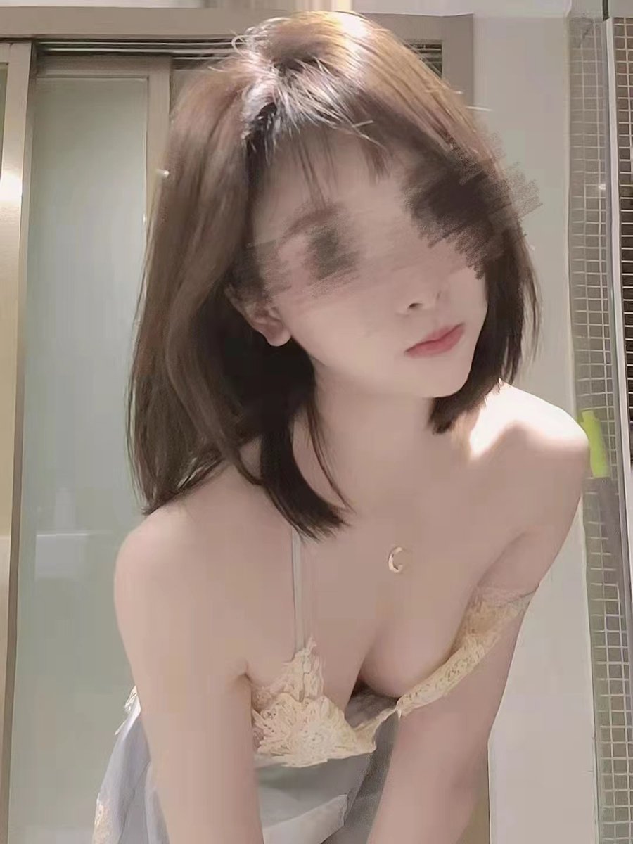 Talian_Ax's tweet photo. 我是主人的小猫咪🐱 https://t.co/7QoQgRYz3v