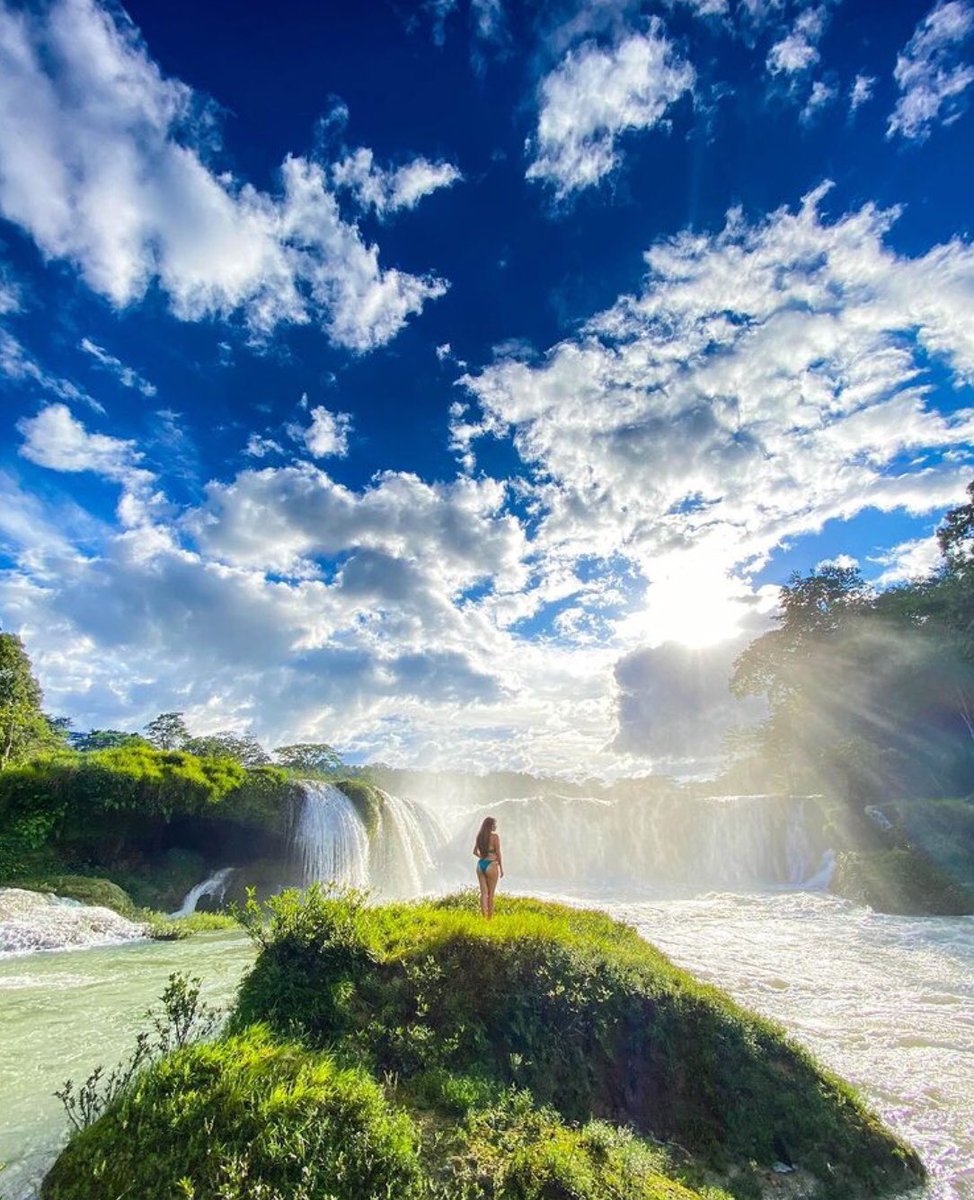explorandoCH's tweet photo. 📍Cascadas Las Nubes 🌫🌊 Paisaje impresionante con sus hermosos colores que tiñen la luz del sol ☀️❤️. #visitachiapas #chiapas #travel #tours #chiapasmexico 📸:@_valeria.rey https://t.co/lxWp1vnITY