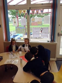 Y1OLOL's tweet photo. Year 1 were hard at work this morning making posters all about France! @OLOLCPrimary https://t.co/zk64bsMHyf