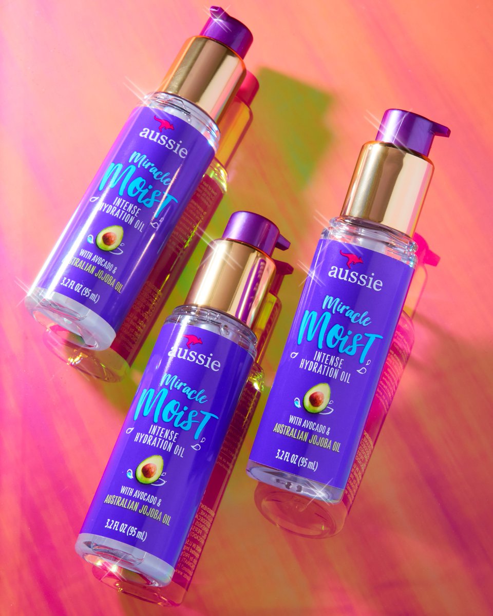 ✨shine like GOLD✨ say hello to the new special-edition golden caps for Miracle Moist Intense Hydration Oil! available for a limited time only, so go get urs in stores near u ✨