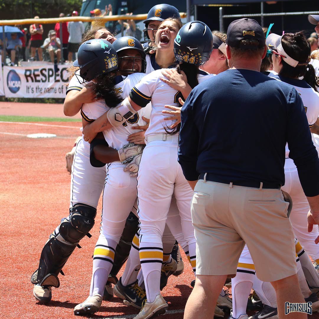 Canisius Softball tweet media