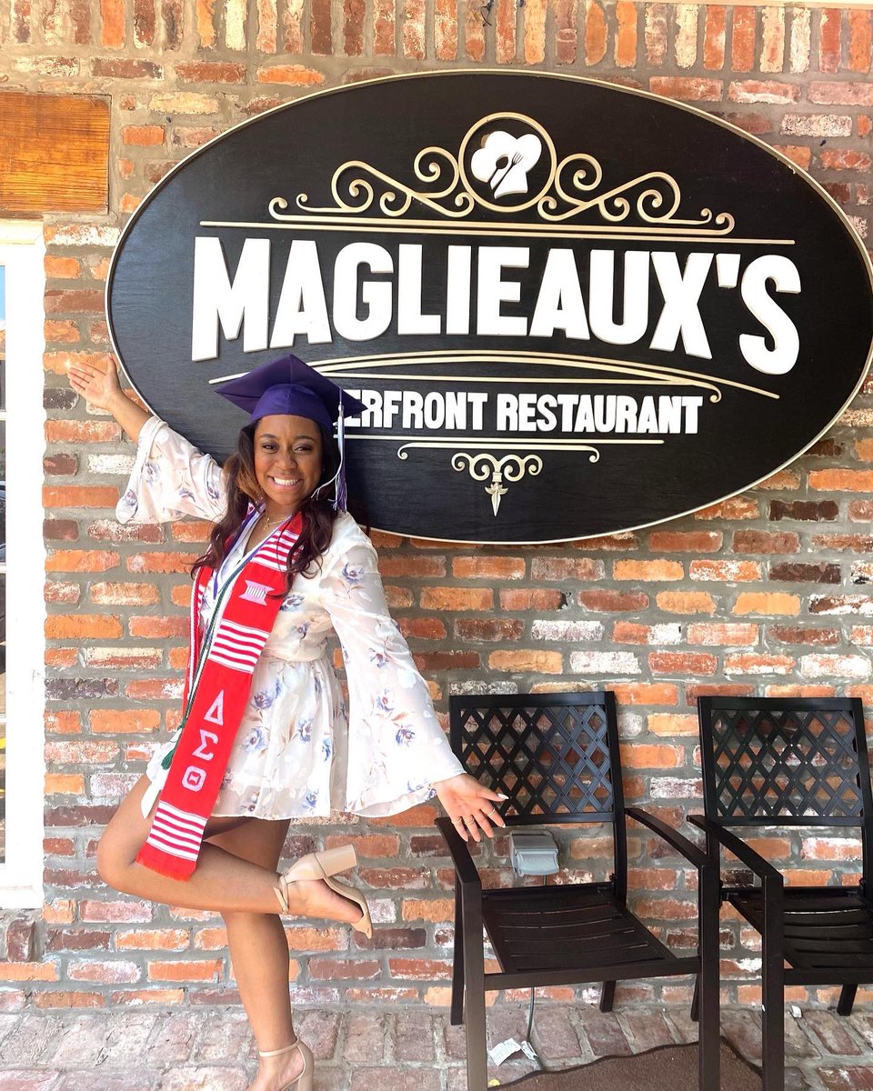 Graduate Spotlight✨👩🏽‍🎓
Congratulations to Soror Hannah Durgin for graduating with a Bachelor of Science Degree in Biology with a Biomedical Concentration. Soror Durgin is a Spring ‘21 initiate. We wish you nothing but success in your future endeavors!❤️