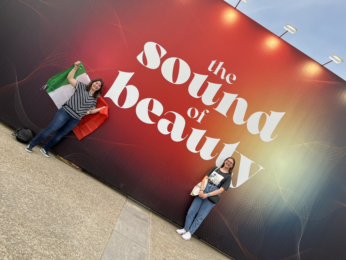 chiara_lys's tweet photo. #Eurovision  #EscIta 
Eurovision in Turin 🇪🇺❤️ https://t.co/Xz0RFPI9C4