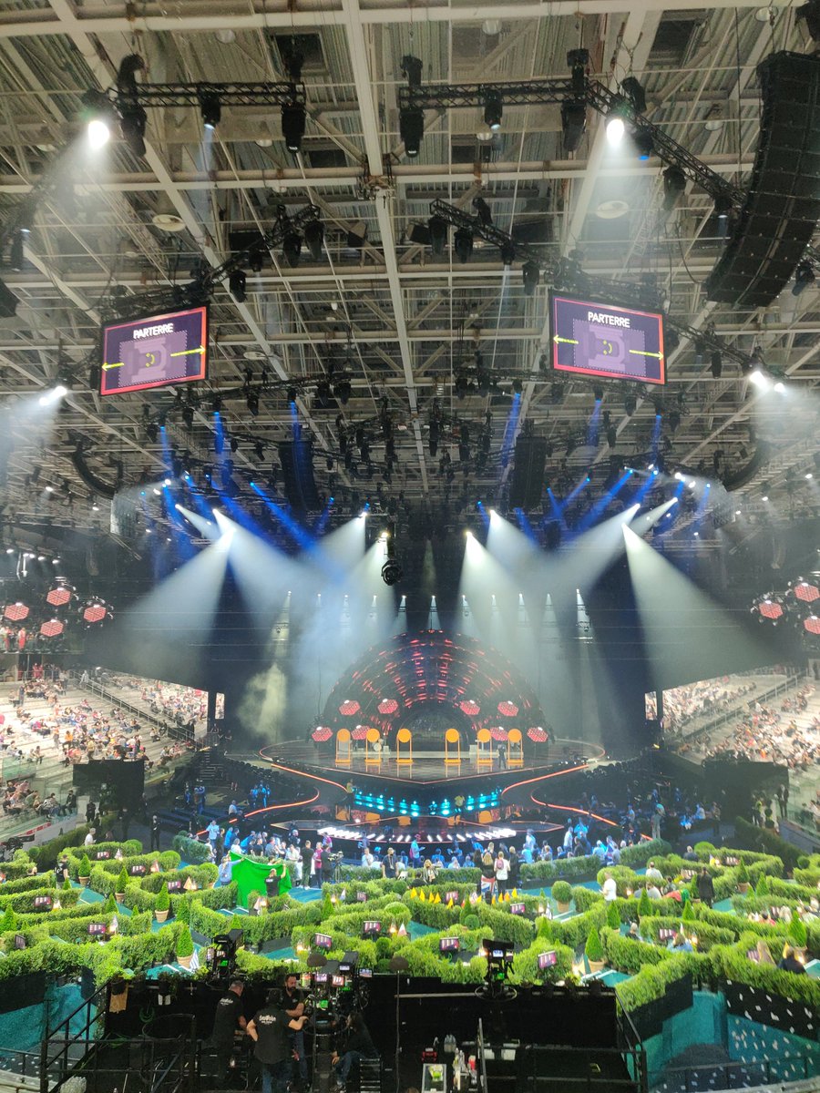 AndreaLiuzzo's tweet photo. Sogno? No è tutto vero!
#Eurovision #Eurovision2022 #Esc2022 https://t.co/pWy7b6ljRS