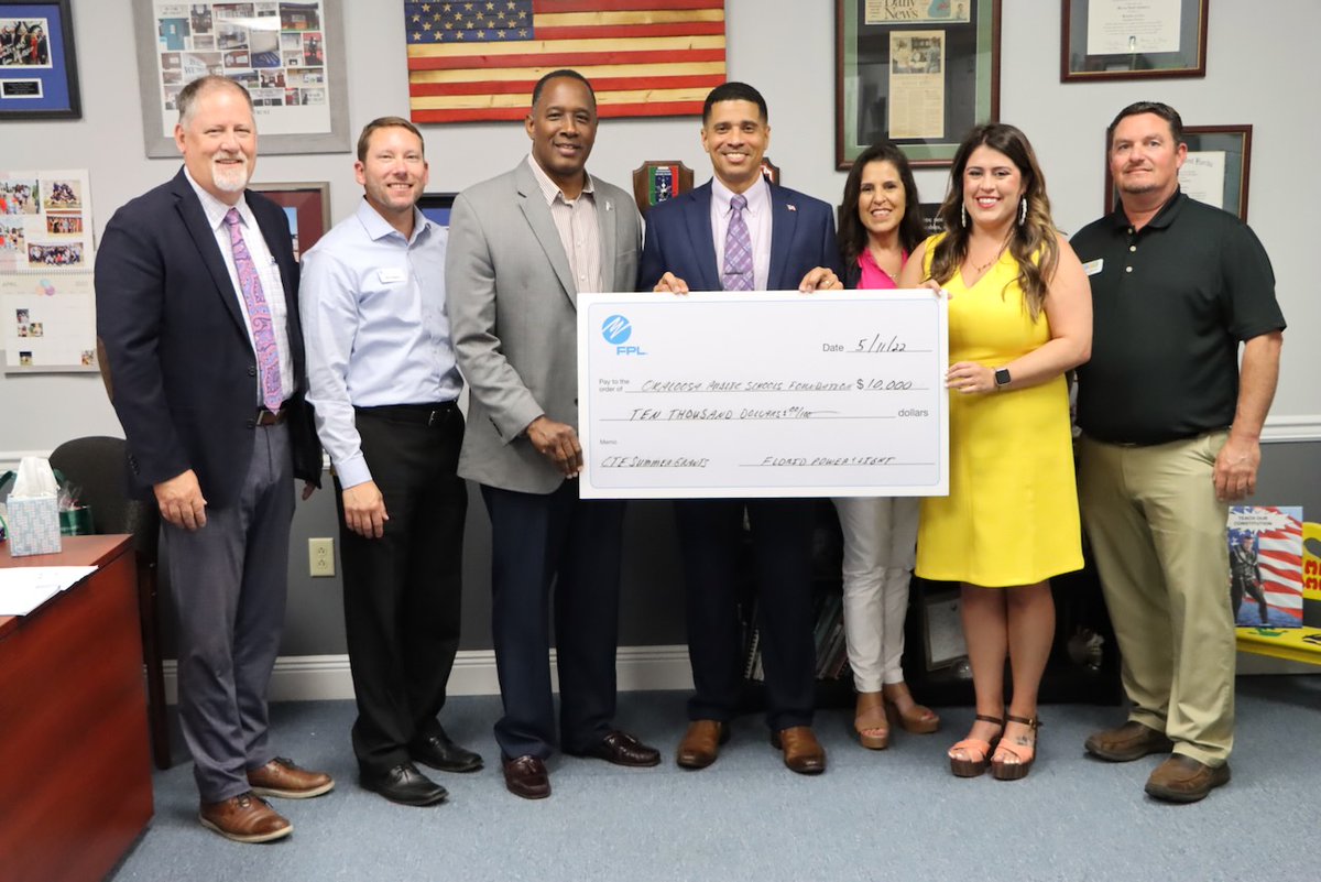 OCSD1's tweet photo. Thanks to a grant by @insideFPL, @CteOcsd, in partnership with @OkaloosaPSF, we are able to offer free summer camps to rising 5th graders in Okaloosa County. The camp will immerse students in various CTE programs through hands-on learning this summer!
#NextGenOCSD #CTE https://t.co/2XXXqdcGS9